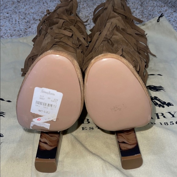 NWT BURBERRY Jazmine Fringe Suede Boots Sz 38.5 - Picture 9 of 9